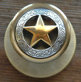 Antique Gold Star w/Etching A. Brass Knob- (Lockable)